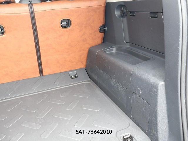 Toyota FJ CRUISER 2013-01 8871010-17