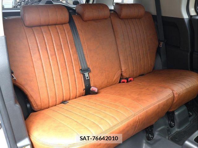 Toyota FJ CRUISER 2013-01 8871010-7
