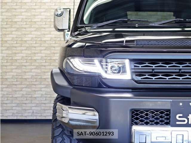 Toyota FJ CRUISER 2012-11 8871008-6