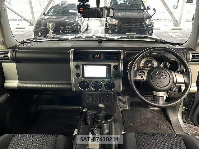 Toyota FJ CRUISER 2011-11 8871012-1