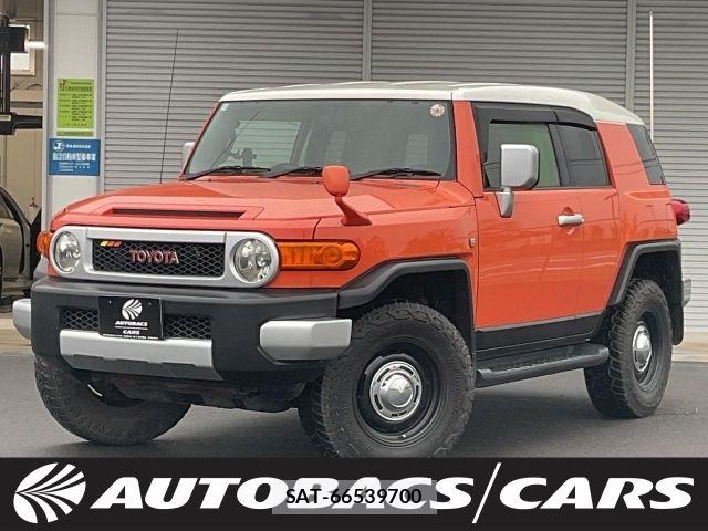 Toyota FJ CRUISER 2012-11 8879788-0