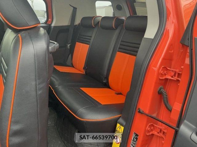 Toyota FJ CRUISER 2012-11 8879788-12
