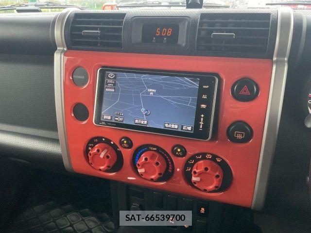 Toyota FJ CRUISER 2012-11 8879788-19