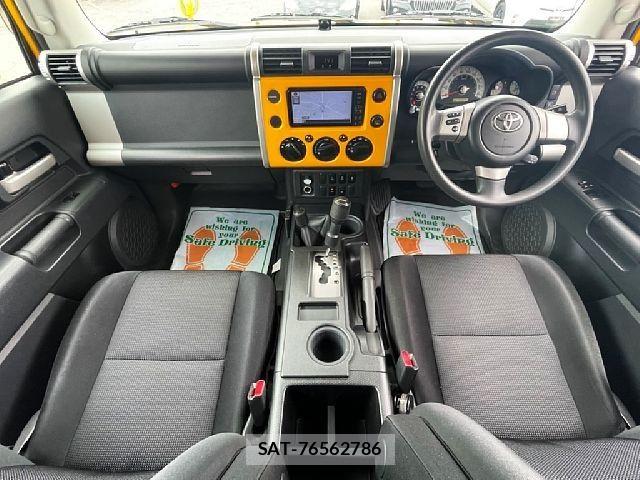 Toyota FJ CRUISER 2011-09 8879787-1