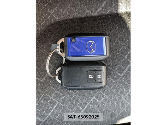 Mazda FLAIR 2022-03 4638964-18