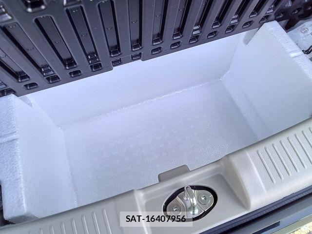 Mazda FLAIR 2017-06 6244067-22
