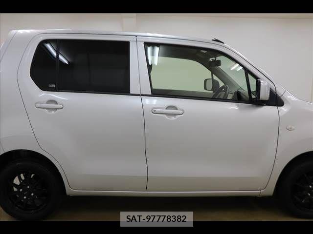 Mazda FLAIR 2015-06 6814948-18