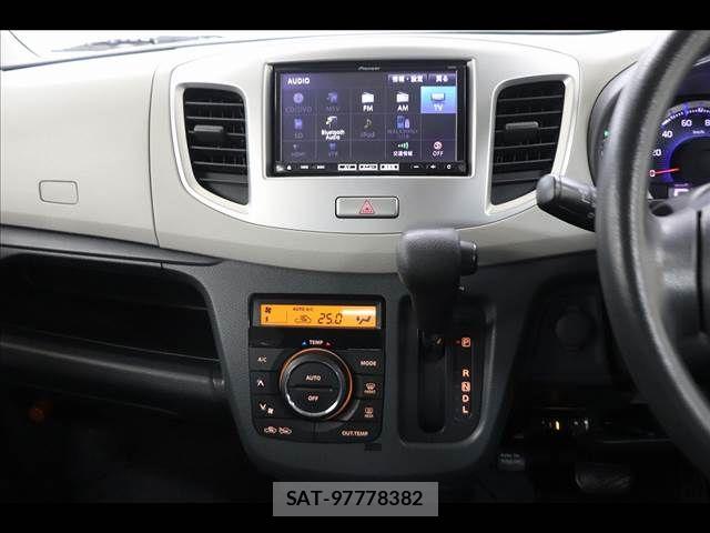 Mazda FLAIR 2015-06 6814948-1