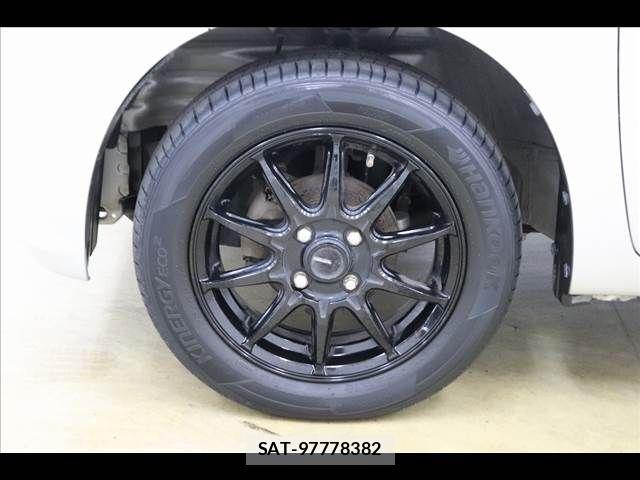 Mazda FLAIR 2015-06 6814948-21