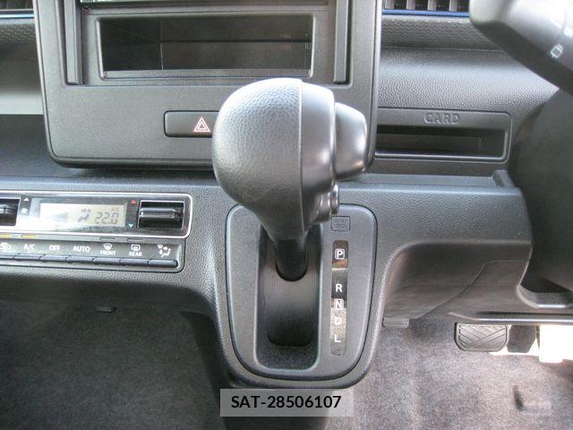 Mazda FLAIR 2021-08 6905233-6