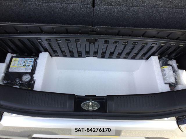 Mazda FLAIR 2019-11 7327082-19