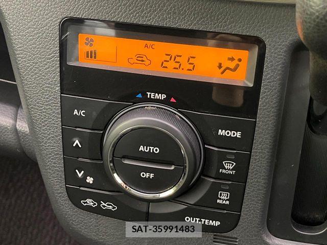 Mazda FLAIR 2013-08 7454344-3