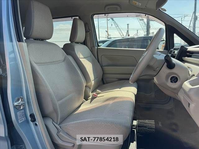 Mazda FLAIR 2017-10 7454342-15