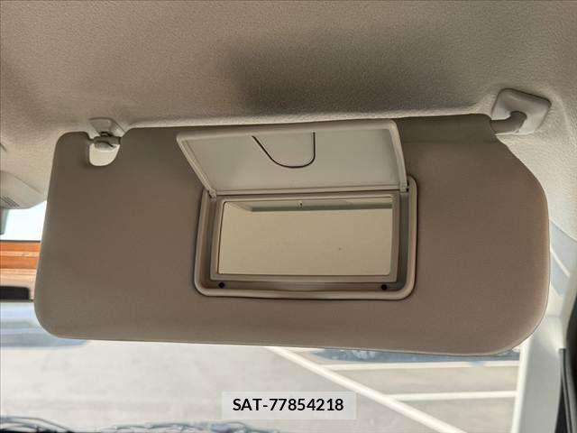 Mazda FLAIR 2017-10 7454342-28
