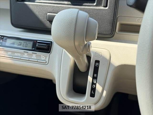 Mazda FLAIR 2017-10 7454342-5