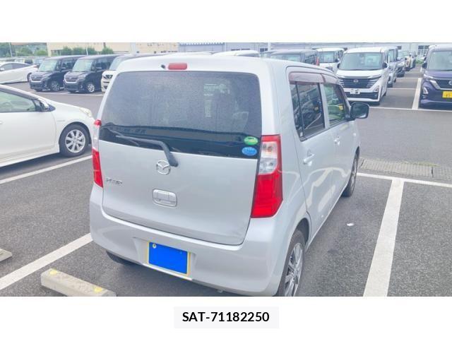 Mazda FLAIR 2013-01 8035603-3