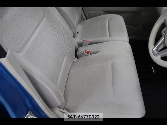Mazda FLAIR 2018-06 8073788-10