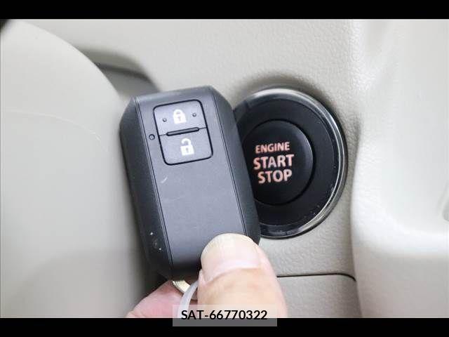 Mazda FLAIR 2018-06 8073788-4