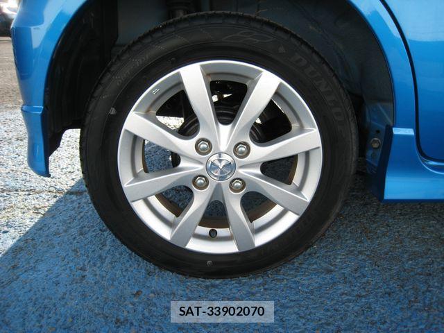 Mazda FLAIR 2017-09 8207536-29