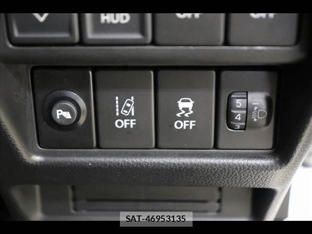 Mazda FLAIR 2019-03 8365964-4
