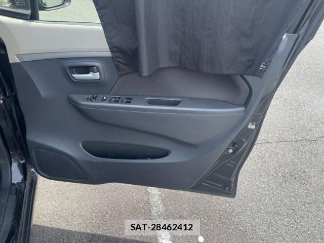 Mazda FLAIR 2013-10 8412474-6
