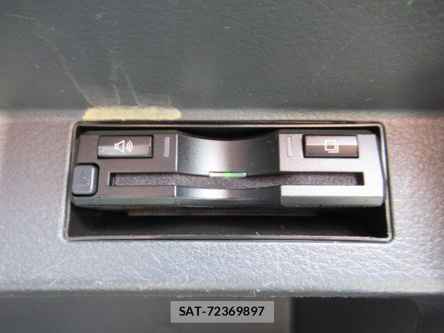 Mazda FLAIR 2015-08 8561935-20