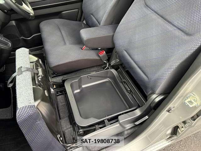 Mazda FLAIR 2022-01 8685567-11