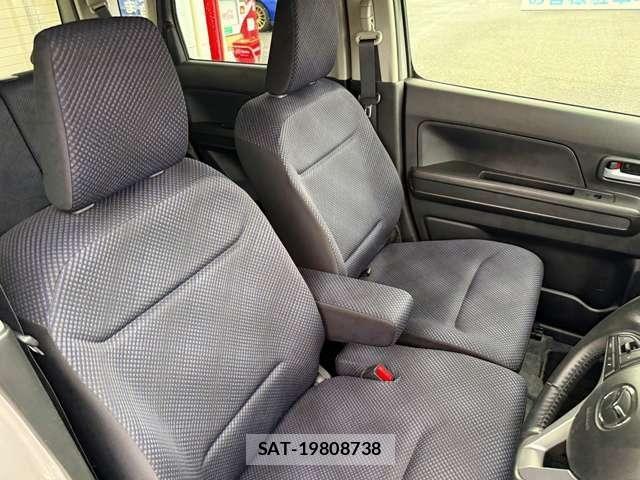 Mazda FLAIR 2022-01 8685567-8