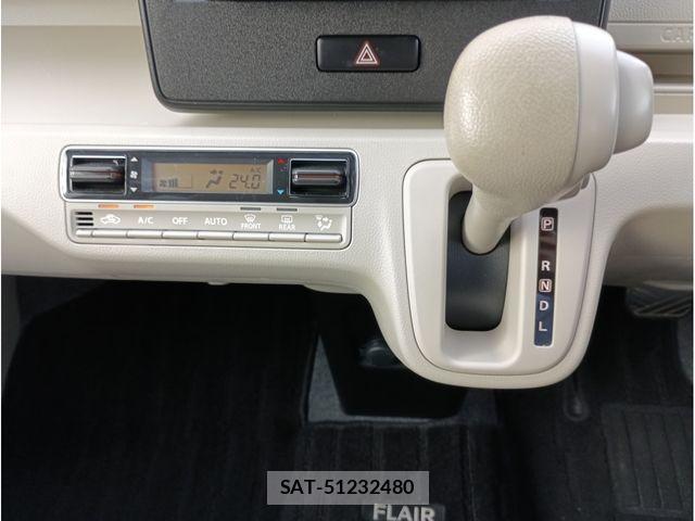 Mazda FLAIR 2021-10 8849031-8
