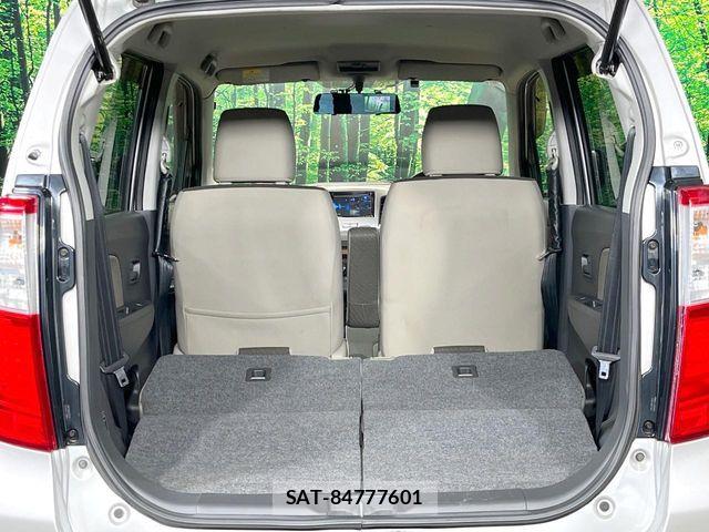 Mazda FLAIR 2013-07 8879790-9