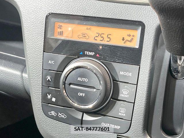 Mazda FLAIR 2013-07 8879790-4