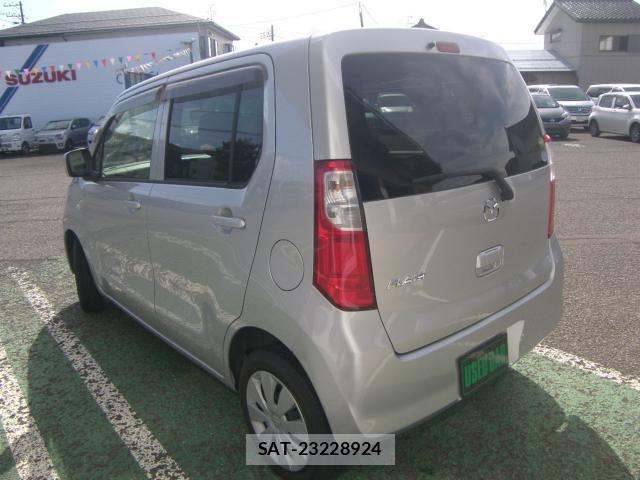 Mazda FLAIR 2014-08 1585515-3