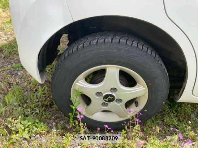 Mazda FLAIR 2015-06 7218662-9
