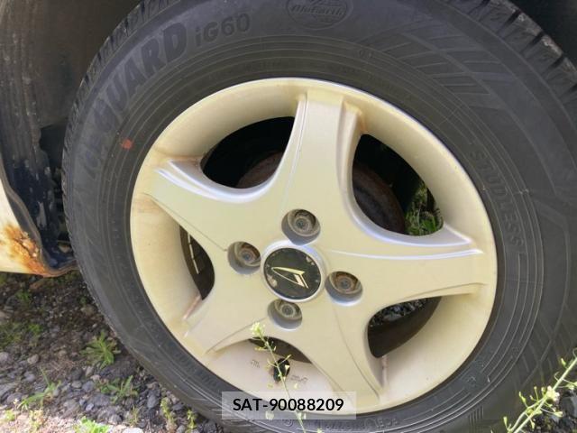 Mazda FLAIR 2015-06 7218662-10