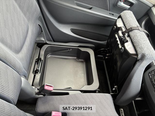 Mazda FLAIR 2013-08 7784980-24