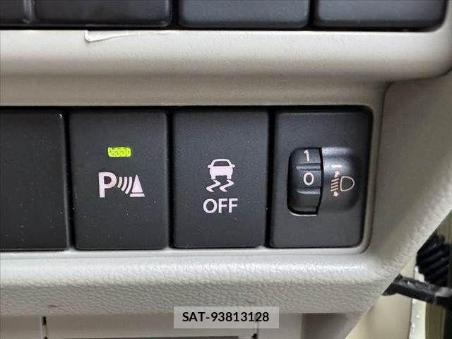 Mazda FLAIR 2020-07 8829088-25