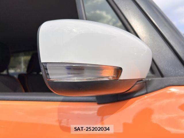 Mazda FLAIR CROSSOVER 2015-09 3669721-22