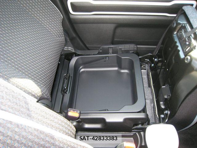 Mazda FLAIR CROSSOVER 2021-03 7218671-23