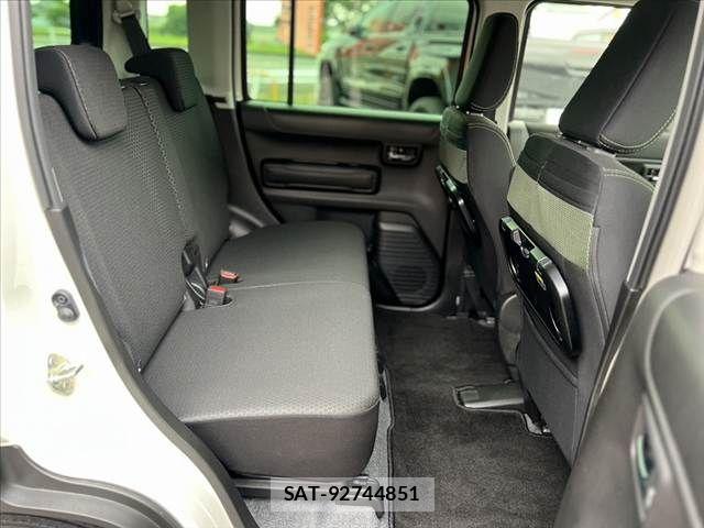 Mazda FLAIR CROSSOVER 2024-08 7357782-17
