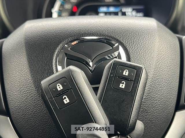 Mazda FLAIR CROSSOVER 2024-08 7357782-5