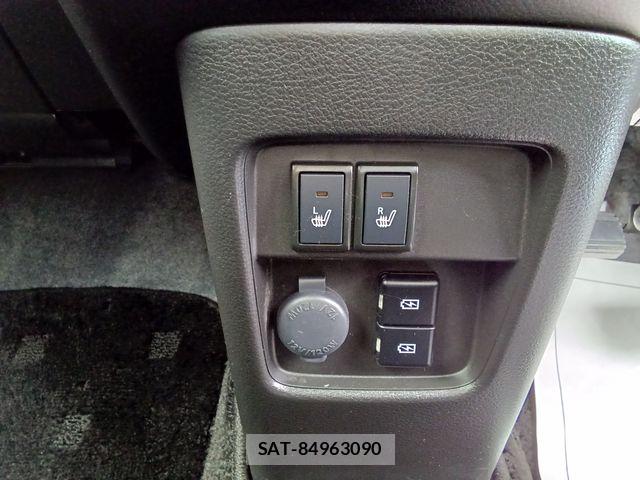 Mazda FLAIR CROSSOVER 2023-11 7508687-19
