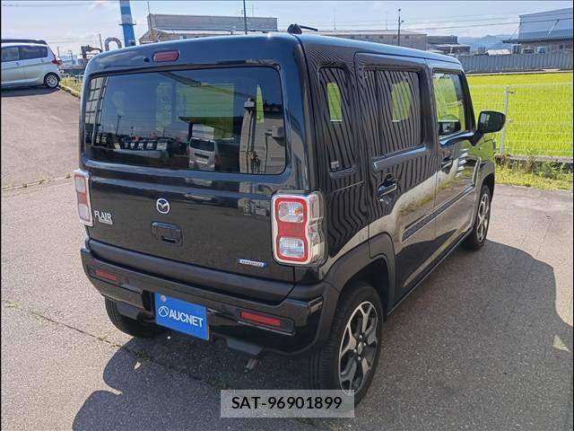 Mazda FLAIR CROSSOVER 2022-06 8035612-2