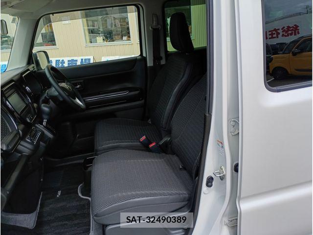 Mazda FLAIR CROSSOVER 2024-10 8230038-7