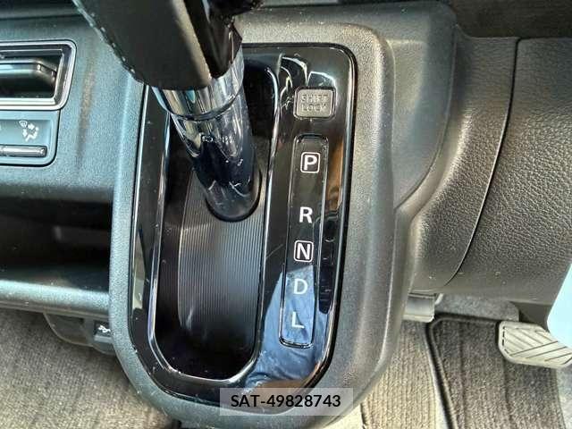 Mazda FLAIR CROSSOVER 2021-02 8245215-22