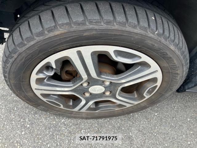 Mazda FLAIR CROSSOVER 2016-07 8412483-2