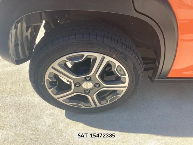 Mazda FLAIR CROSSOVER 2014-07 8412482-3