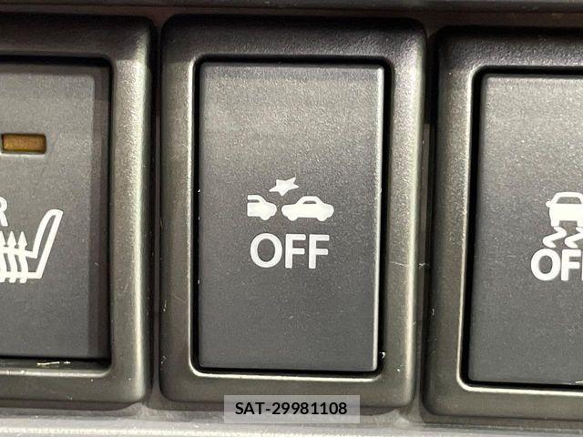 Mazda FLAIR CROSSOVER 2015-01 8524892-4