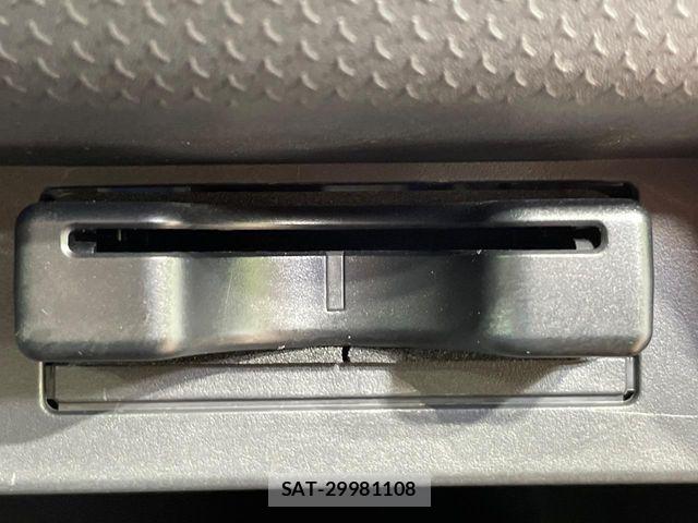 Mazda FLAIR CROSSOVER 2015-01 8524892-6