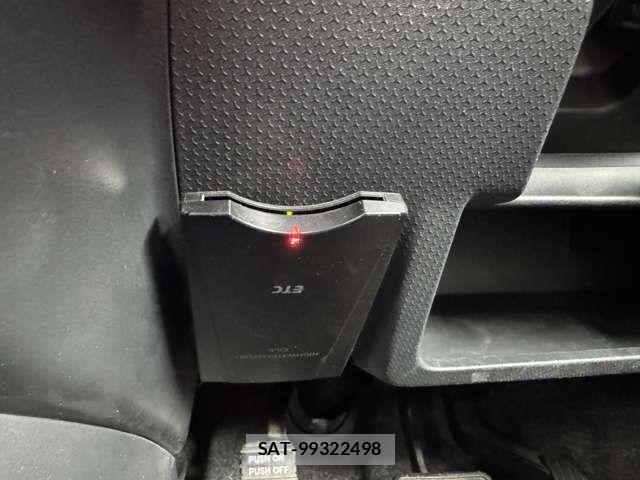 Mazda FLAIR CROSSOVER 2014-02 4420723-17