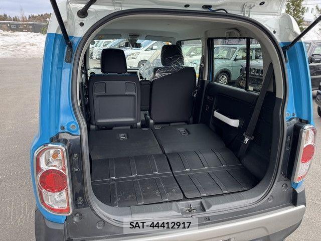 Mazda FLAIR CROSSOVER 2014-11 4420718-23